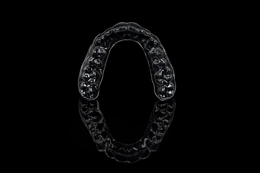 New Year’s Resolutions for Invisalign Teeth Straightening